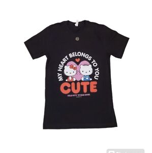 Hello Kitty Black Valentine's Day Heart Belongs‎ To You Womens T-Shirt Medium